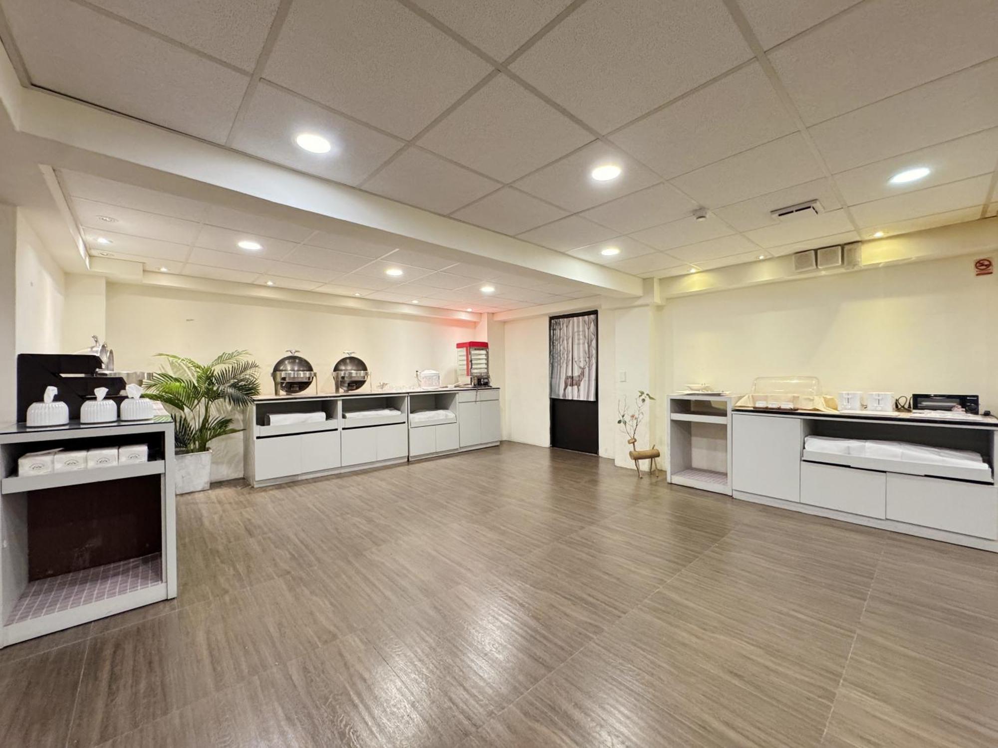 Finders Hotel Hualien Wen Hua Экстерьер фото